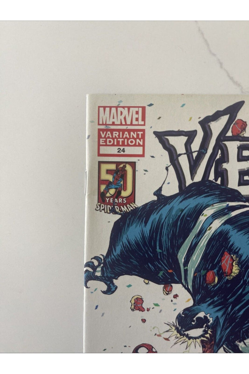 VENOM #24 SKOTTIE YOUNG VARIANT COVER RARE Super HTF